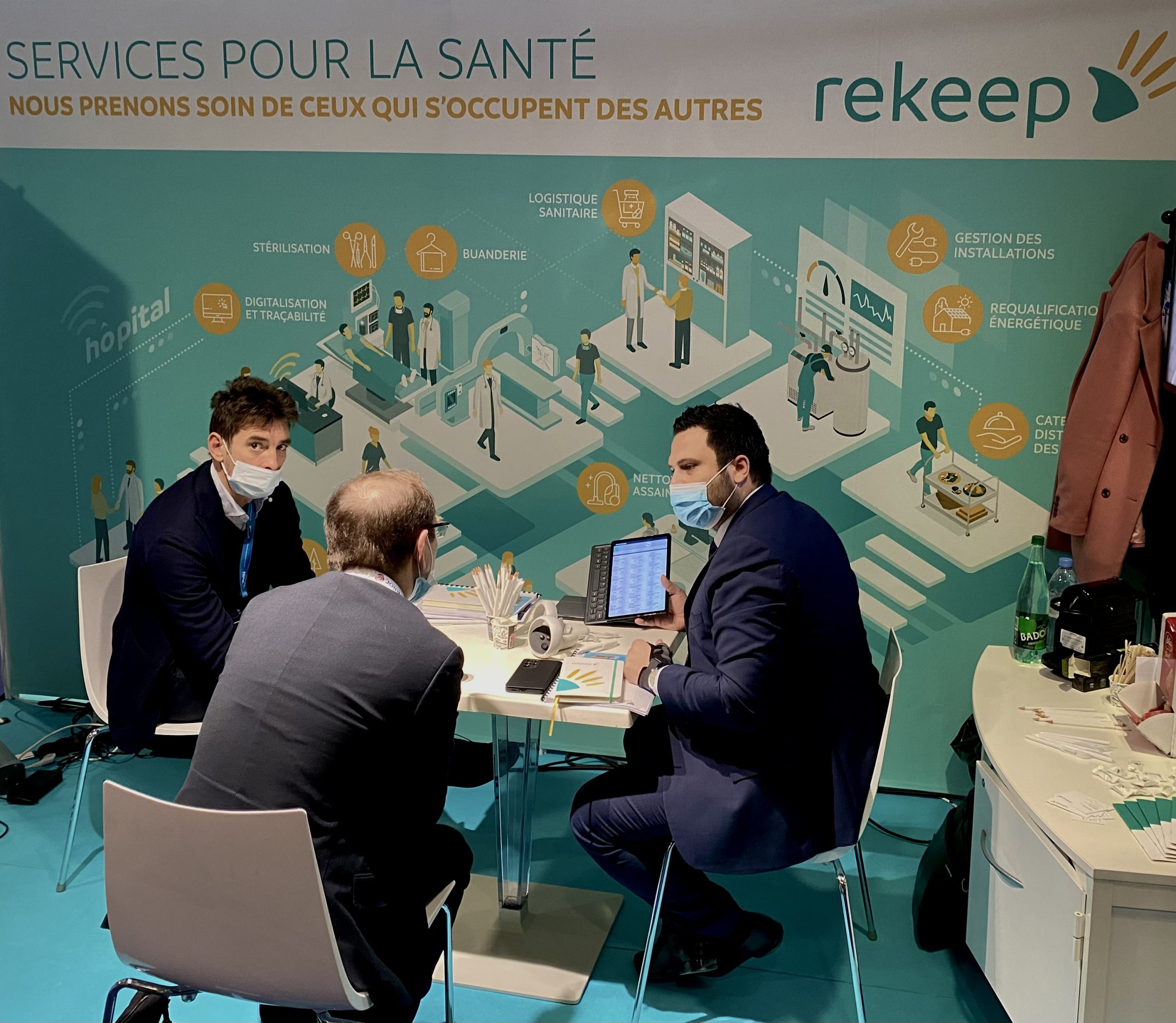 Stand nu - photo du salon